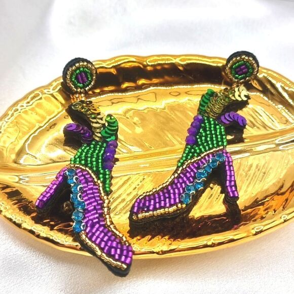 New HIGH HEELS  Mardi Gras sequin earrings - Picture 1 of 7